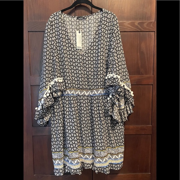 FINAL DRoP 🤠 Boohoo ~ HAYLEY TRIM DETAIL WIDE SLEEVE SKATER - Picture 7 of 9